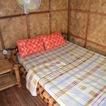 Coron Backpacker Guesthouse Exterior photo