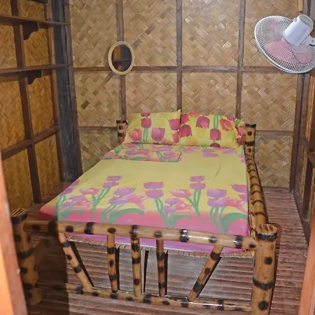Coron Backpacker Guesthouse Exterior photo